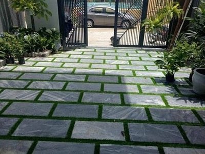 Đá tự nhiên băm mặt toàn phần màu xanh rêu lát sân vườn