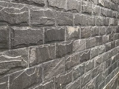 Đá slate xanh đen ốp tường